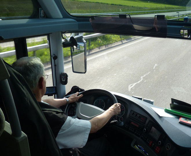 Conducteur de bus